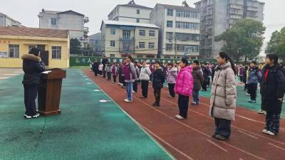 汉川开发区涵闸小学举行春季开学典礼
