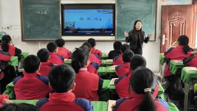 汉川市教育局深入平章小学检查春季开学工作