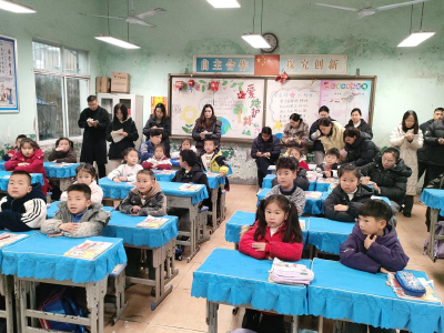 脉旺镇：以新赋能课堂 以质点亮童心向往