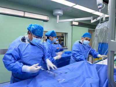 硬核“强心”！汉川市中医医院完成首例高难度多支冠脉介入手术