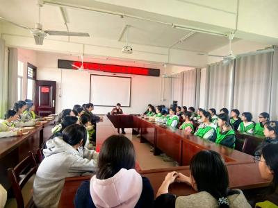 脉旺中学：青春少女，要学会保护自己