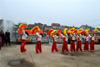 分水镇夹河村“三八”活动点亮文明乡韵