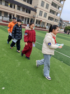 萌娃归巢，责任先行！马口镇敖家小学开展开学值守志愿服务活动