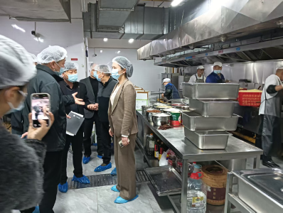 汉川市机关事务中心赴新东方外国语学校食堂参观学习