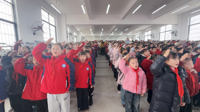 筑牢安全防线 启航新学期征程