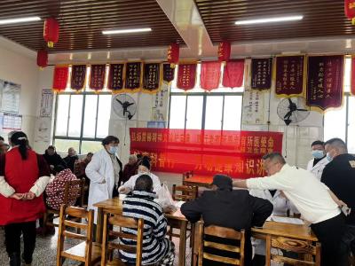 马鞍乡卫生院开展义诊志愿服务活动