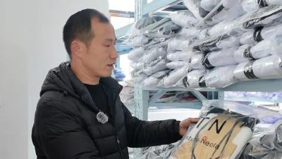 把动漫服装厂开进旧粮站——汉川返乡青年吴灿的cosplay生意经