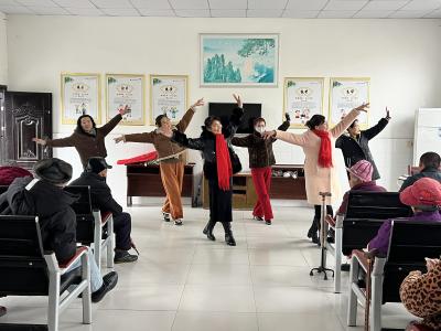 杨林沟镇：学雷锋践文明 温情暖夕阳