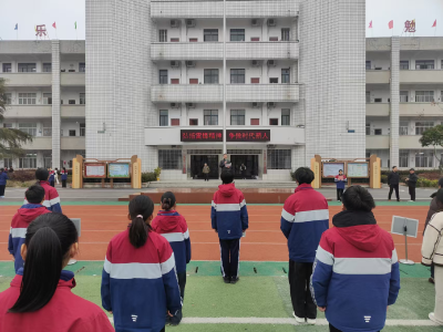 汉川市分水中学启动“学雷锋月”活动