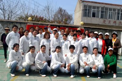 太极遇上春分 分水镇老人乐享健康新生活