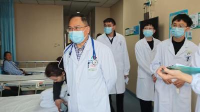 【视频】突发胸痛别硬扛 谨防自发性气胸