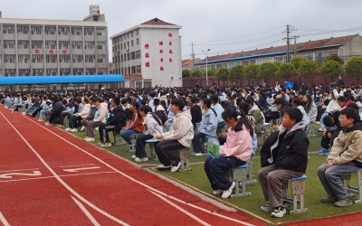 汉川市福星中学举办2026年春季“法治第一课”专题讲座
