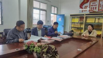 现场查隐患、限期整改！第八片区校园安全督查走进中洲 