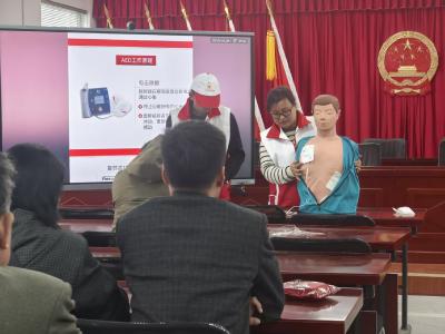 急救技能“满格上线”！庙头镇40余名干部职工“持证上岗”