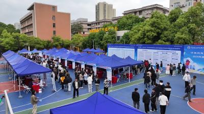 四年“双向奔赴”结硕果，汉川市“百县进百校联万企”湖北轻工职院专场招聘圆满收官 