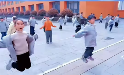 汉川外国语学校小学部低段大课间活力绽放  