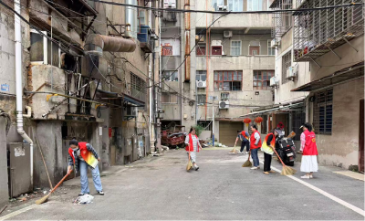 凝心聚力搞卫生，共建宜居山后湾