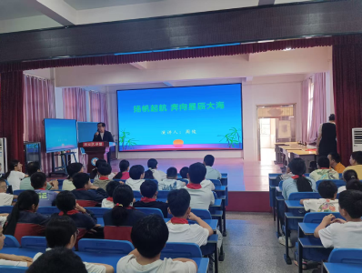 “珍惜自己，向阳而生”——这场毕业前的心理辅导课太暖了