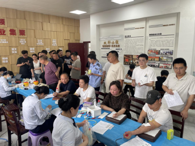 伸出手臂，为生命“加油” ——马口镇干群踊跃献血传递爱心