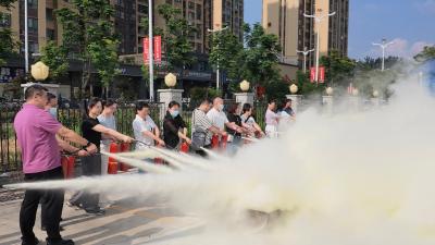 真学真练真灭火 汉川市卫健系统筑牢安全生产“防火墙”