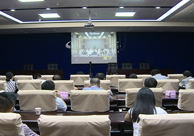 赤壁收看咸宁市推进供销社综合改革电视电话会