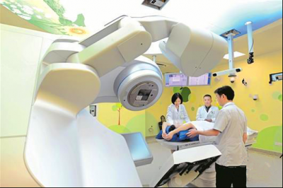 同济赤壁医院引进湖北首台速锋刀设备