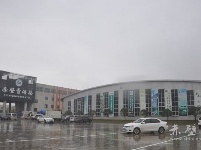 记者探会场 展交会即将开幕