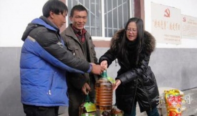市总工会开展帮扶慰问活动