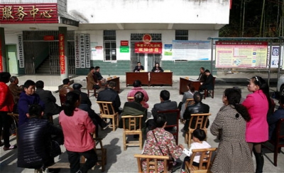 市人民法院巡回审判到基层
