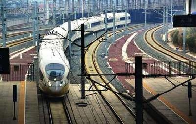 4月16日起武汉铁路局大调图 在汉可乘坐“动卧”入川