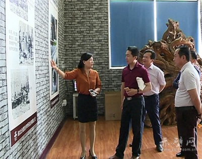 《农民日报》来赤壁市调研采访茶产业发展
