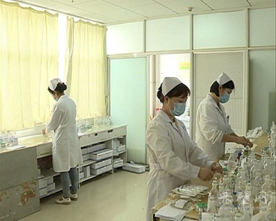 【白衣天使风采】罗莎：用心去温暖 用情去打动