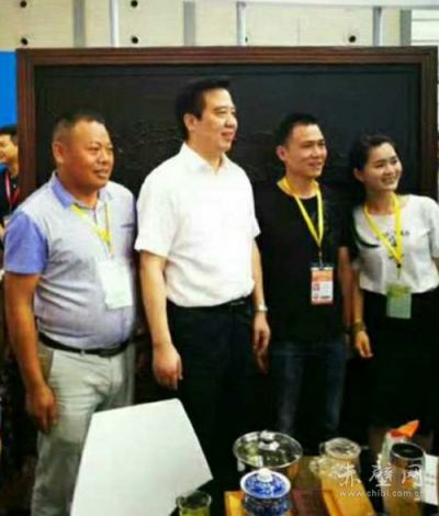 羊楼洞青砖茶闪耀西安丝绸之路国际博览会