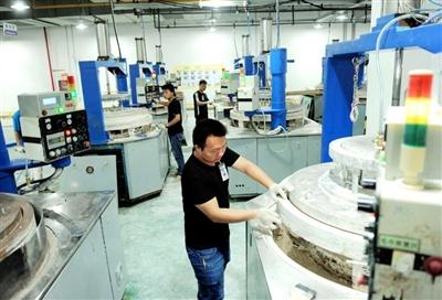赤壁维达力电子玻璃二期入选全省重点建设项目