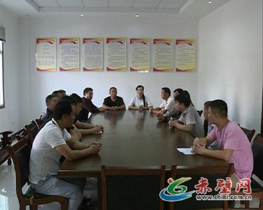 蒲圻办事处陆水社区：成立“红色物业” 开展“托底”服务