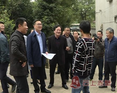 市领导调研指导精准扶贫工作