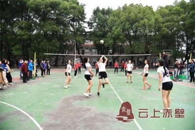 赤壁市2017年中学生女子排球联赛开赛