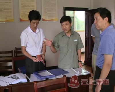 国网咸宁供电公司来赤开展对口扶贫