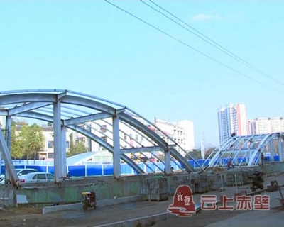赤壁一中地下通道即将完工