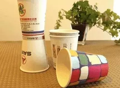 用一次性纸杯盛热水会致癌？购买时需注意这四点