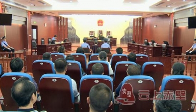 旁听法院庭审 警示教育“零距离” 市纪委组织开展警示教育活动