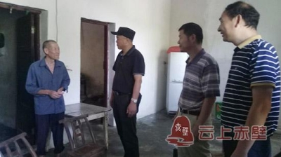 市水利局：关爱困难党员 走访慰问送温情