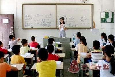 “太阳花”开随阳山 支教孕育新希望