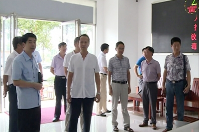 李满林调研市人民法院工作