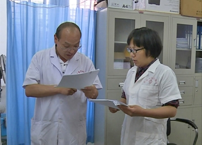 文建华：一腔真情系患者 平凡岗位奏华章