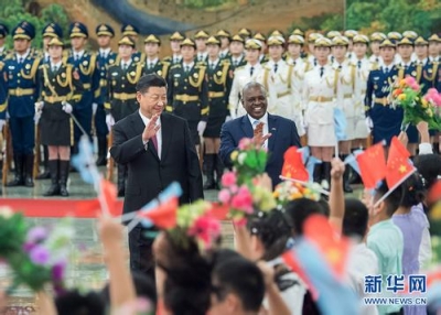 习近平同博茨瓦纳总统马西西举行会谈 