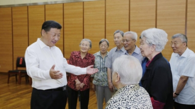 尊老敬贤，总书记情意浓浓