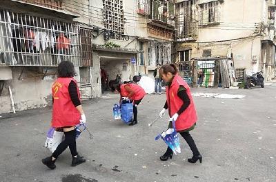 市民文明大讨论 | @赤壁人 这样的行为你怎么看？