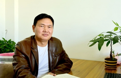 勤于笔耕、乐于进取的新兵 