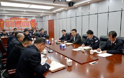 刘子恒主持召开专题会议  安排部署下阶段赤壁市扫黑除恶专项斗争 
